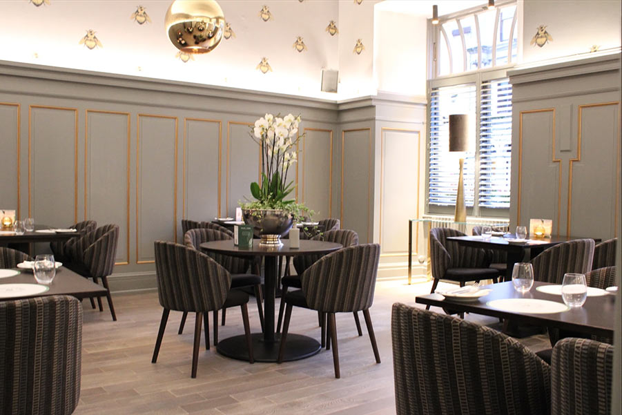 Hospitality-cleaning-bar