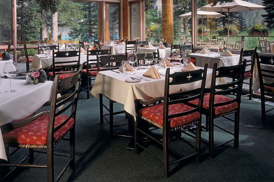 hospitality-cleaning-restaurant